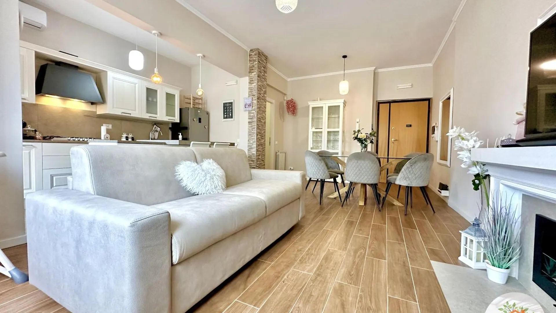 Lido Di Ostia - Poseidone House Apartment 0*, Lido di Ostia Italy